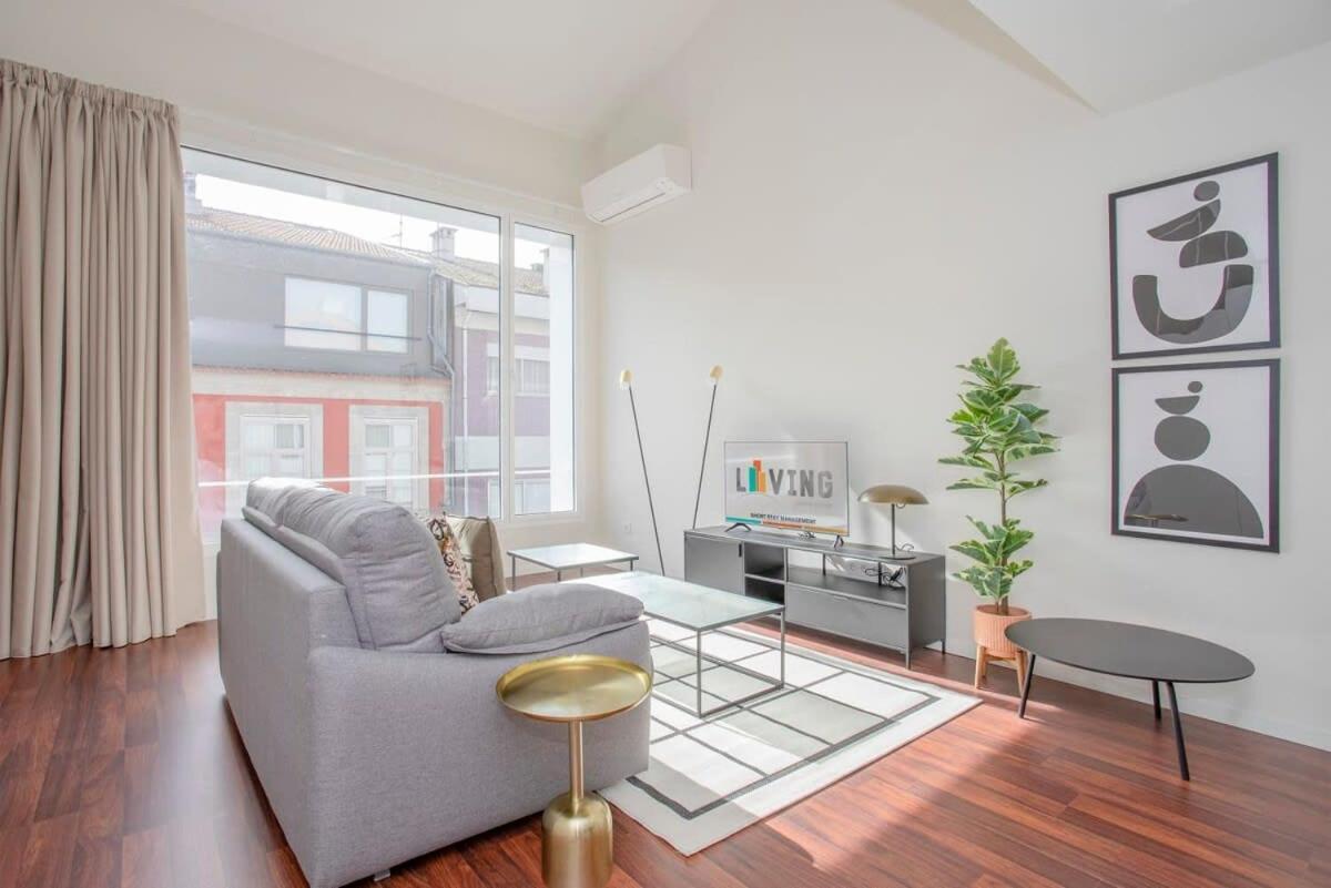 Liiiving In Porto - Luxury Gallery Apartments Екстер'єр фото