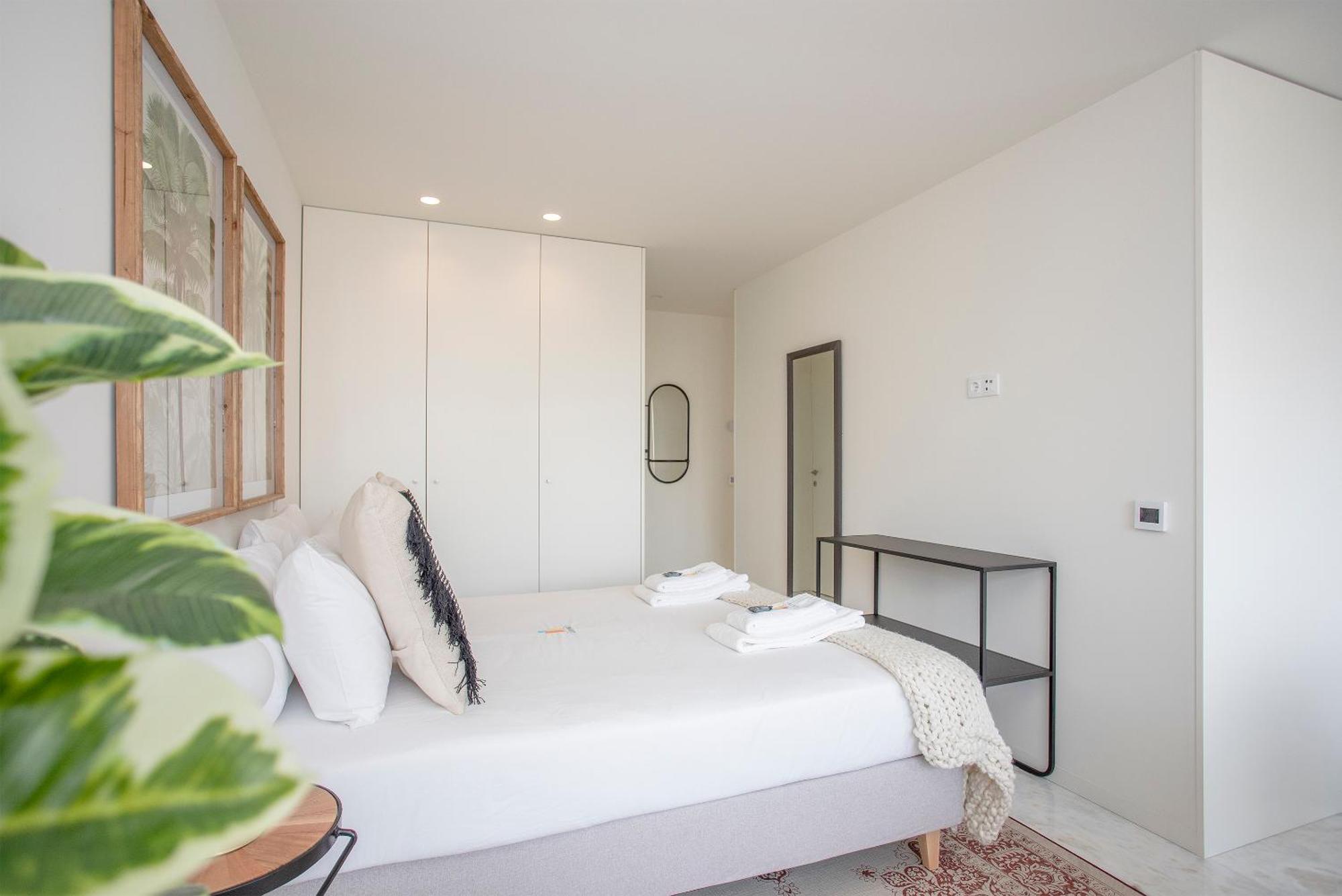 Liiiving In Porto - Luxury Gallery Apartments Екстер'єр фото